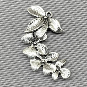 Swaying Dogwood Flower 2 Loop Links 40x21mm Antique Silver Plated Alloy Q2 Per Pkg