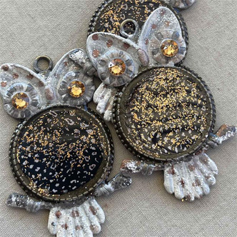 Alpha Snowy Owl Pendant Leopard Glitter Handmade Artisan Per Pc