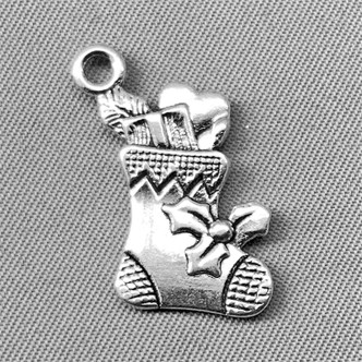 Christmas Stocking Charms 20x18mm Antique Silver Plated Alloy Q6 Per Pkg