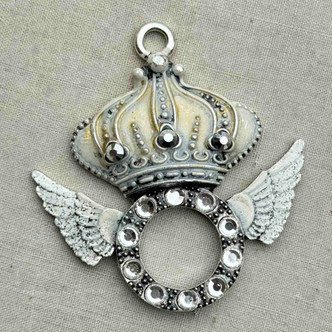 Blanche Winged Crown Ring Pendant Rhinestone Crystal Crown Hand Painted Per Pc