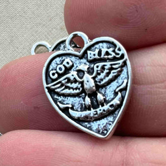 God Bless America Heart Eagle Charms 21x16mm Antique Silver Plated Alloy Q6 Per Pkg