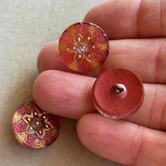 18mm Czech Glass Button Arabian Star Gilded Venetian Red Q1 Per Pc