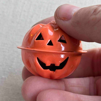 38mm Halloween Jack O Lantern Ringing Bells Orange Enameled Metal Per Pc