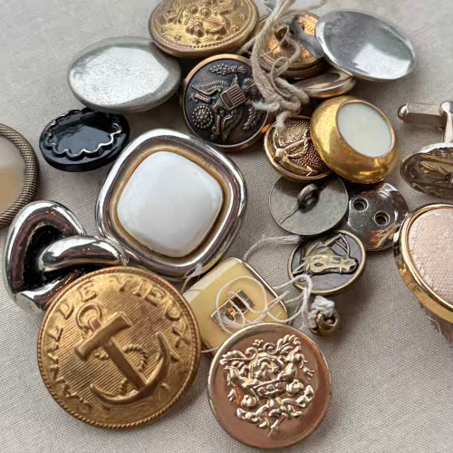 Metallic Mixed Buttons Colorful Vintage Mix Per Pkg