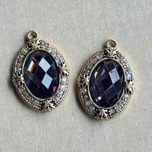 29x19mm Oval Charm Amethyst Clear Hamilton Gold Plated Alloy Q4 Per Pkg