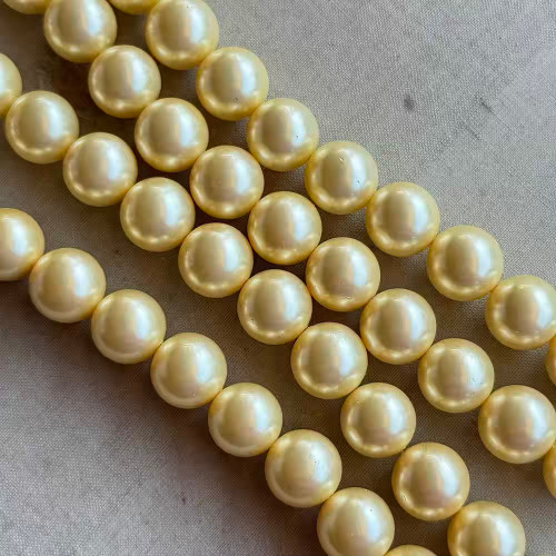 12mm Shell Pearl Beads Buttercup Round 15Pcs Per Strand