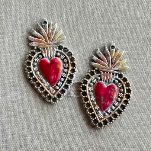 Corda Art Deco Antique Style Heart Charms Red Gold Crown Artisan 40x24mm 2Pcs