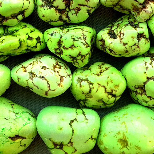 Dyed Apple Green Magnesite 30-20mm Nugget Semi-Precious Stone Beads Per Strand