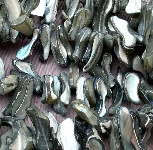 Vintage Kelp Dagger Nugget 14-40mm Dyed Shell Beads Per Strand