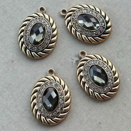 29x20mm Oval Charm Greige Clear Hamilton Gold Plated Alloy Q4 Per Pkg