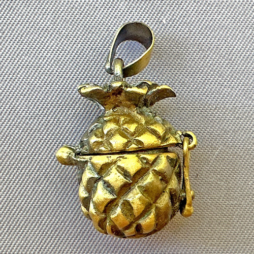 Pineapple Prayer Box Memory Locket Pendants 27x17mm Antique Brass Plated Alloy Q2 Per Pkg