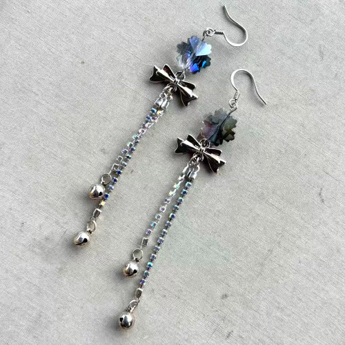 Snowflake Delights Shoulder Duster Earrings Silver Artisan Made in the USA Per Pair