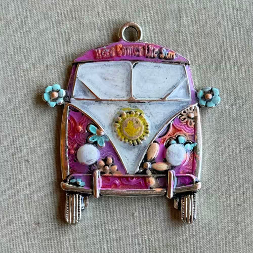 Janis Pink Hippie Van Camper Pendant Artisan Per Pc