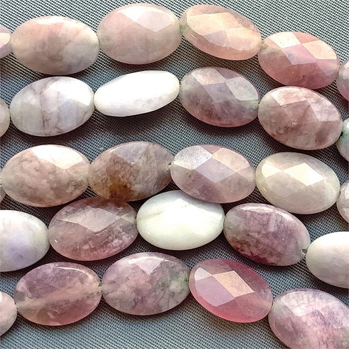 Candy Jade 14x10mm Oval Lilac Semi-Precious Stone Beads Per Strand