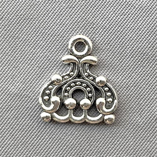 Baroque Small Chandelier 3 Loop Links 14.5x13mm Antique Silver Plated Connectors Q40 per Pkg