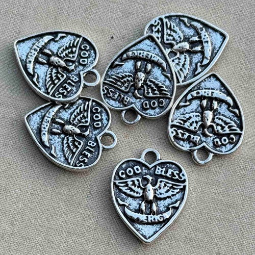 God Bless America Heart Eagle Charms 21x16mm Antique Silver Plated Alloy Q6 Per Pkg