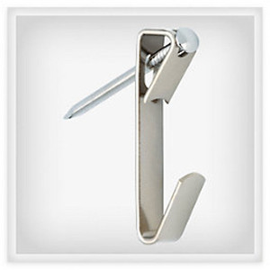 149141 Pack of 4 Heavy Duty Picture Hangers Chrome