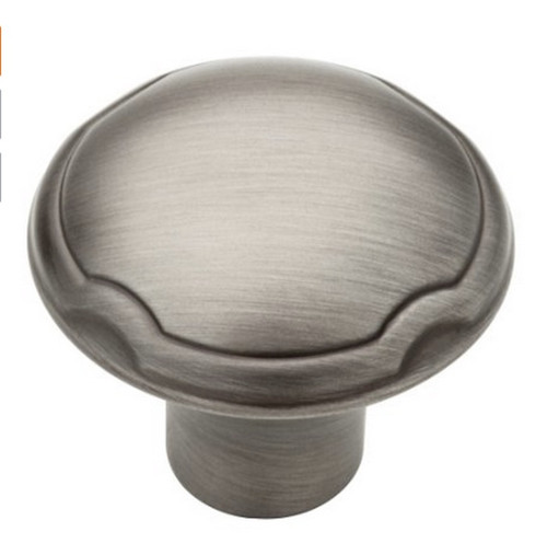 P23120-904 1 1/4" Heirloom Silver Theo Cabinet Drawer Knob
