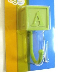 085-03-0614 Green Baby Block Coat Hat Robe Hook