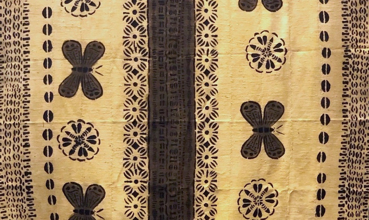 28644 African Mali Mud Cloth Bambara Bogolanfini Wheat Aprox 48" x 71"