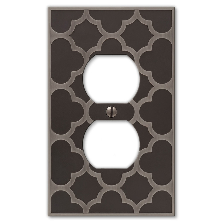 Amerelle Estonia Quatrefoil Single Duplex Outlet Wall Plate Cover Nickel Finish