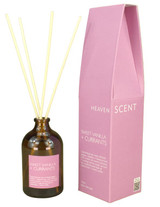 Sweet Vanilla & Currants 100ml amber apothecary glass reed diffuser from the Modern Heritage collection, shown with natural rattan reeds and its pink gift box.