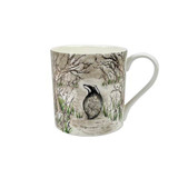 Fall in love with Heaven Scent's Mr Badger Bone China mug and make tea time more enjoyable. Illustrated by Sarah Pettitt for our Wildlife range.