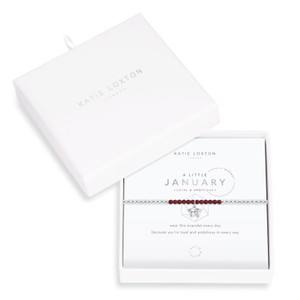 Wear this bracelet every day, because you're loyal and ambitious in every way.




For all January babies, our lovely 'A Little' bracelet radiates birthstone beauty with special garnet stones and a gently hammered silver star charm.