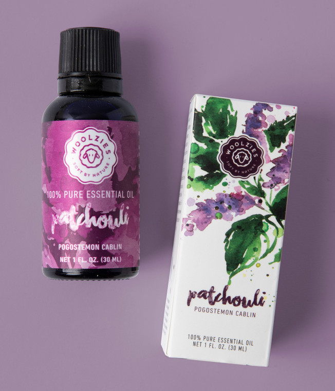 Woolzies Patchouli Essential Oil is a balancing oil that has an earthy, slightly fruity aroma. It can banish fatigue and negative emotions and promote healthy skin. Patchouli oil can be inhaled, diffused, applied topically, and used for cleaning.