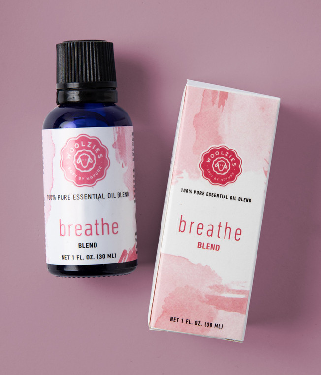 Woolzies Breathe Oil Blend has a refreshing aroma that encourages calm and relieves nasal congestion and headaches. It contains oils of peppermint, eucalyptus, frankincense, tea tree, lemon, laurel leaf, thyme, cardamom, cypress, and myrtle. Breathe Blend can be inhaled, diffused, applied topically, and used for cleaning.