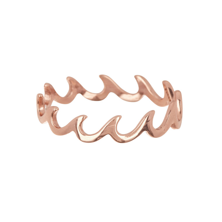 Our Delicate Wave Ring is all the proof you need that simple styles can make a major splash. Featuring a continuous wave band in a sleek rose gold finish, this set-for-summer style is the finishing touch for every beach day ‘fit.