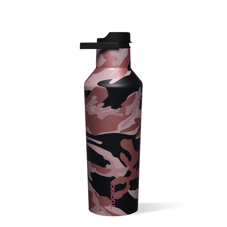 Laidback yet bold. Functional yet fun. Camo is the perfect neutral pattern to take with you from season to season in style - featuring our signature, soft-touch, buttery smooth finish that's a treat to hold. Keeps beverages cold for 25 hours or hot for up to 12. Great for the at-home office, tossing in your gym bag, or just making sure you're getting enough water throughout the day.