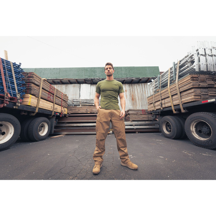 Comfort Fit Army T-Shirt with Pocket Short Sleeve Poly/Cotton Soft Work Tee