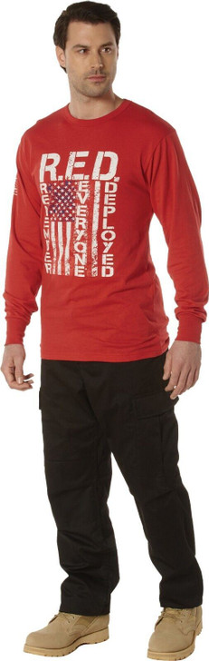 Mens Red Long Sleeve Remember Everyone Deployed T-Shirt Athletic Fit Tee Shirt