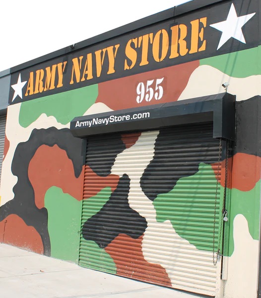brooklyn-army-navy-store-photo-550px-600x600-1-.jpg