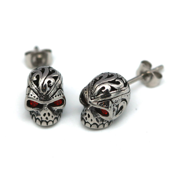 Red Eyes Skull Earrings