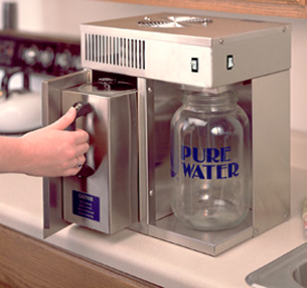 Mini Classic CT Countertop Water Distiller