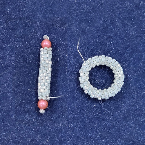 Beaded Toggle Clasp Extended Viewing