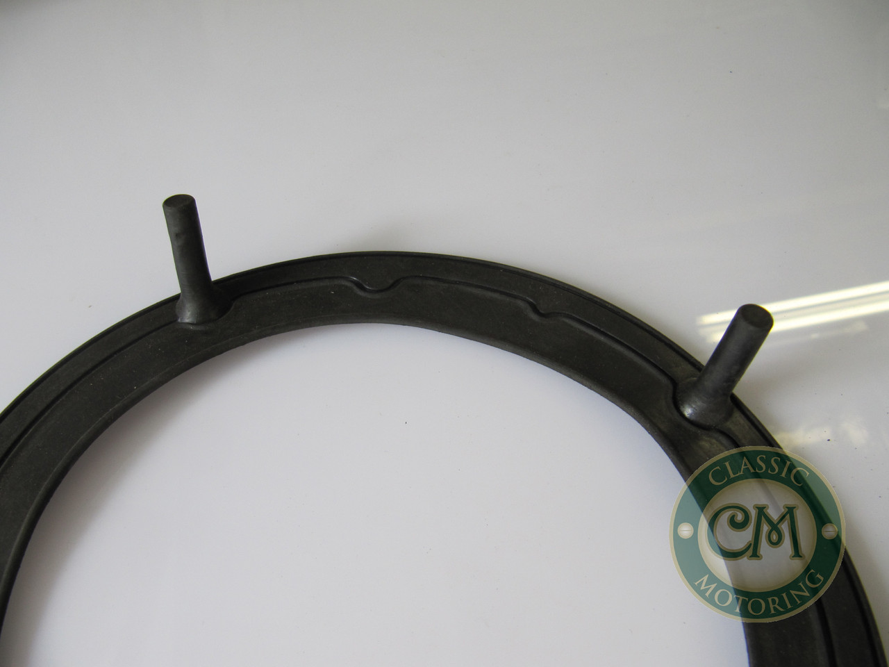 13H565 - Headlamp Seal 'bucket' to Body