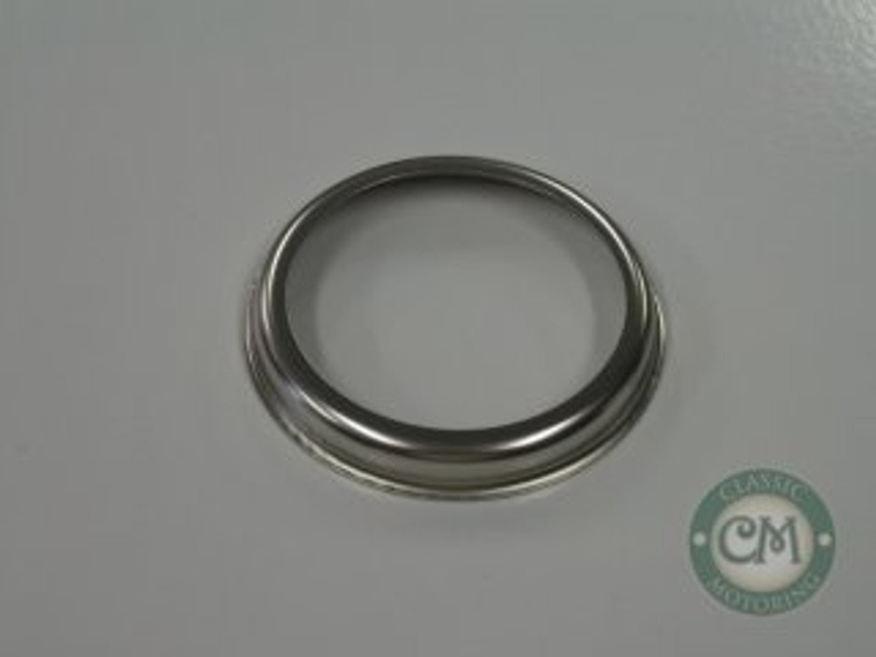 7H5182 - Indicator/Park Lamp Chrome Locking Ring
