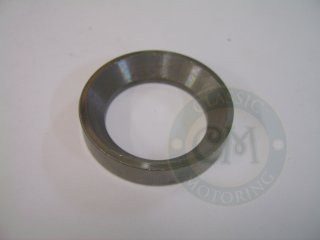Spacer - Drive Flange to Wheel Bearing, Drum Brake Models