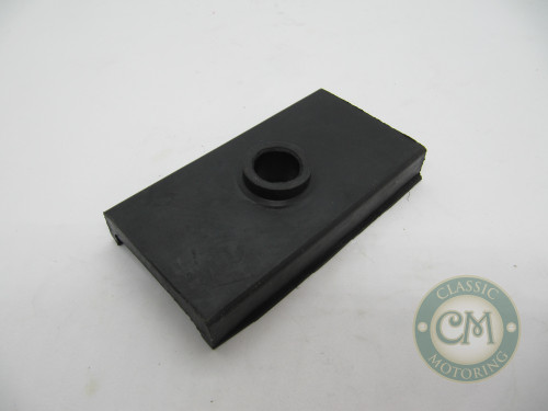 ACG5002 - Saddle Pad - Leaf Spring - MGA/MGB