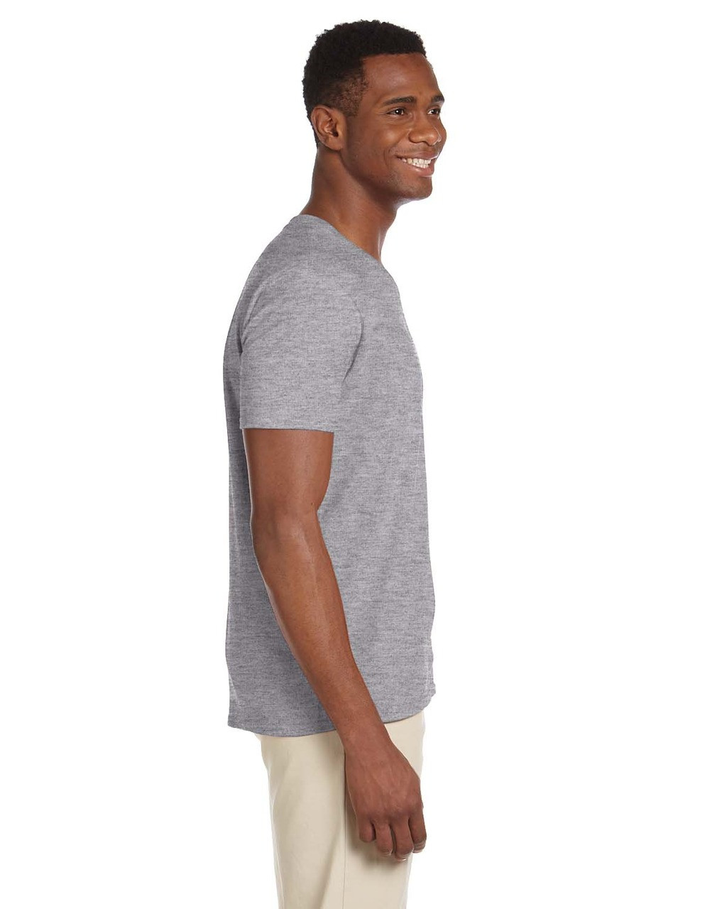 Gildan G64V Adult Softstyle® 4.5 oz. V-Neck T-Shirt