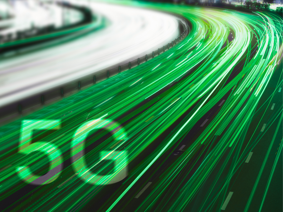 Why 400G Matters: Leveraging OSFP & QSFP-DD for Next-Gen Virtual Reality and 5G Applications Why 400G Matters: Leveraging OSFP & QSFP-DD for Next-Gen Virtual Reality and 5G Applications