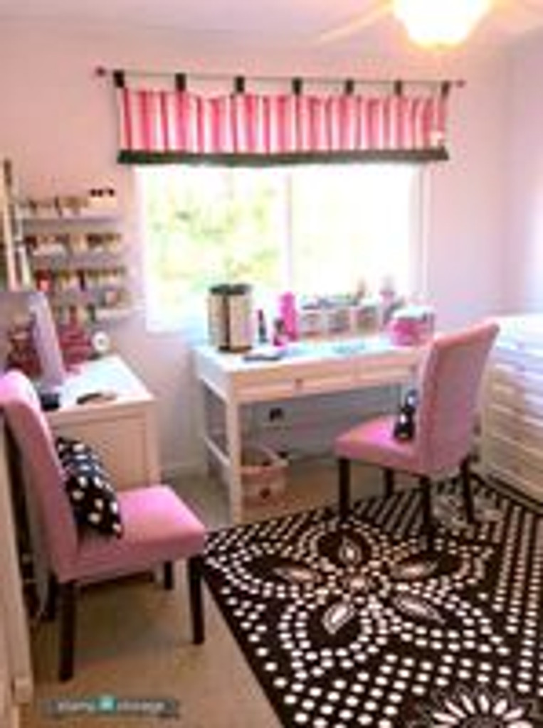 August Studio Showcase Winner: Lisa M