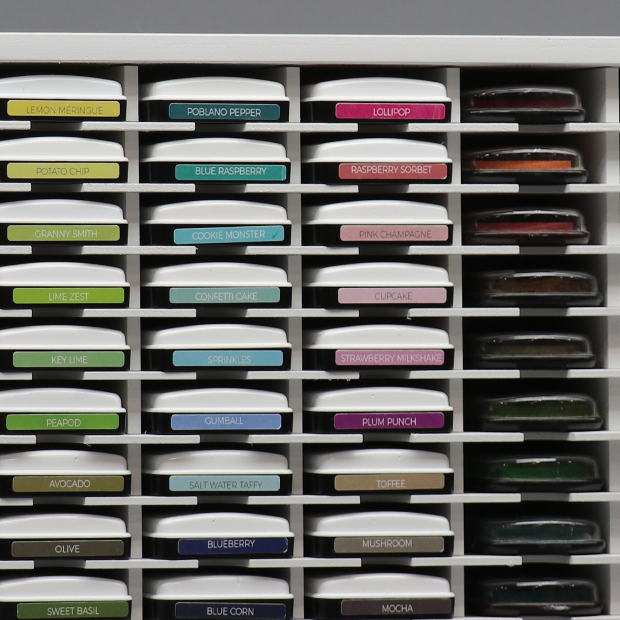  Stamp-n-Storage Slim (2-3/4x4) Ink Pad Holder (Slim 120) -  Stores 120 Ink Pads : Office Products