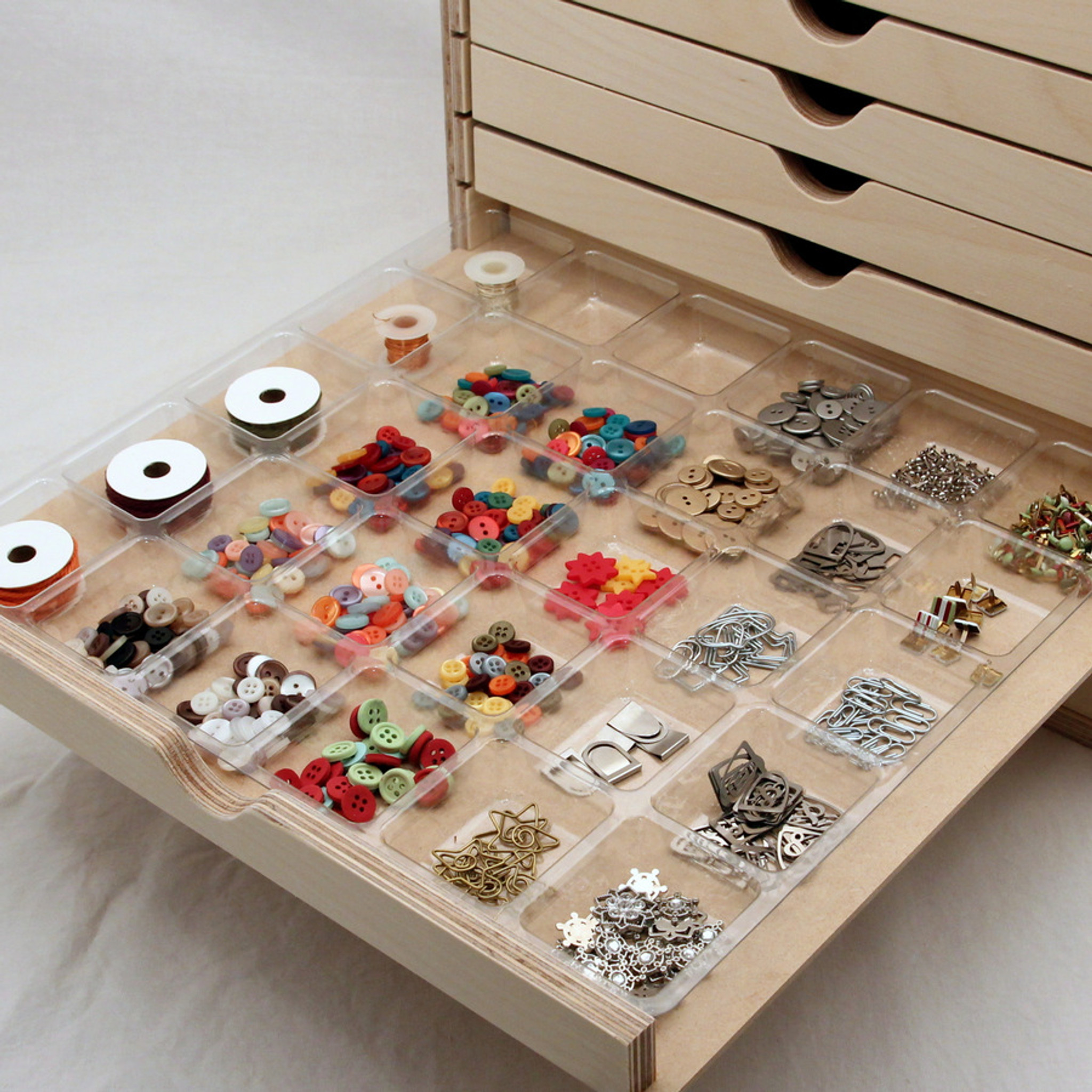 BEST CRAFT ORGANIZER - Accessory Trays work fabulously for storing