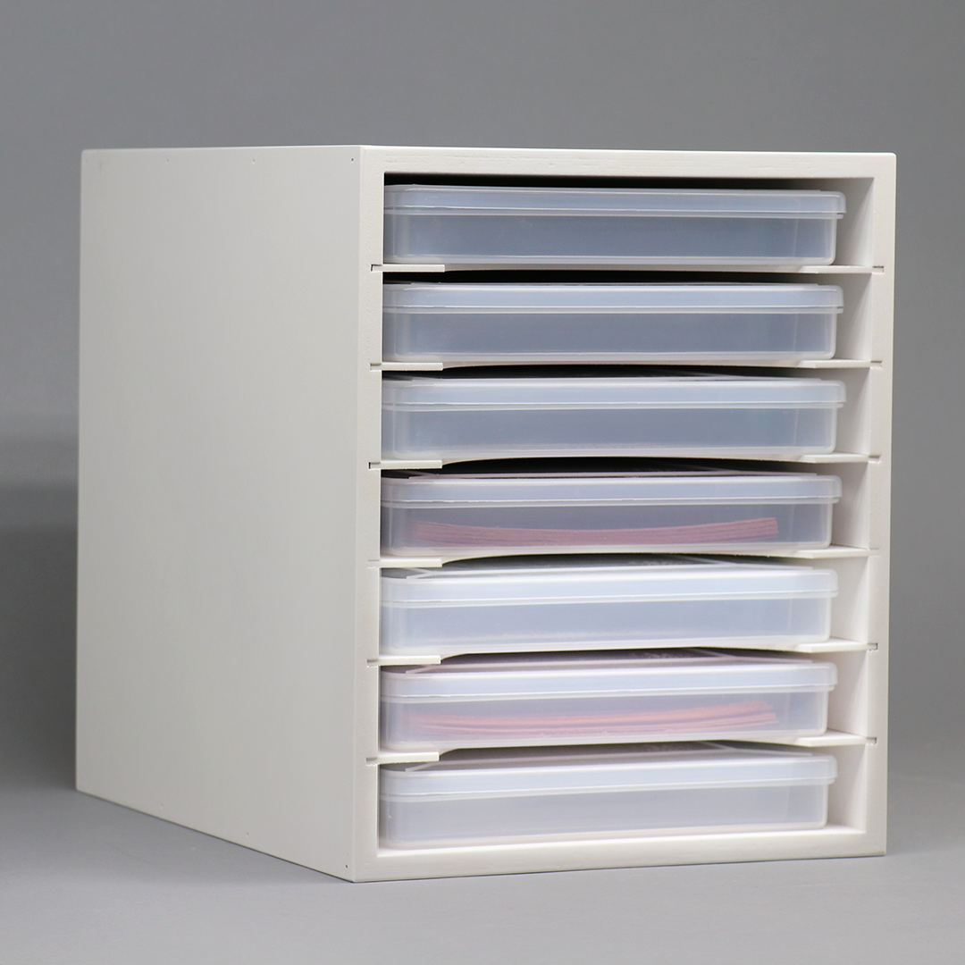 TE Simple Storage Cabinet