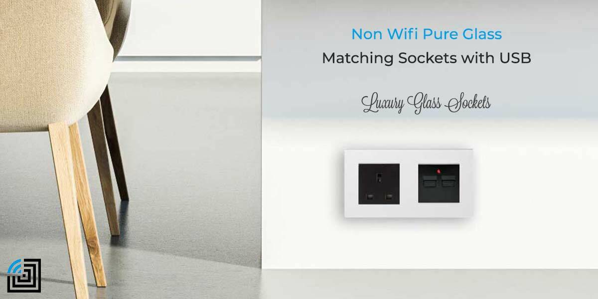 Sockets with USB