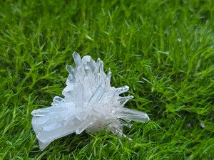 Optical Needle Quartz Crystal Specimens - Clear Quartz Cluster-5